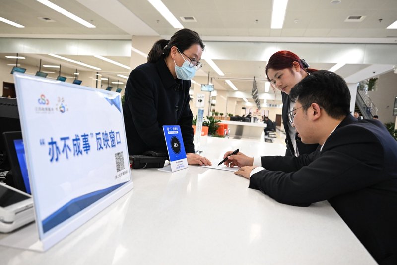 企业管理咨询：洞察未来方向的导航灯